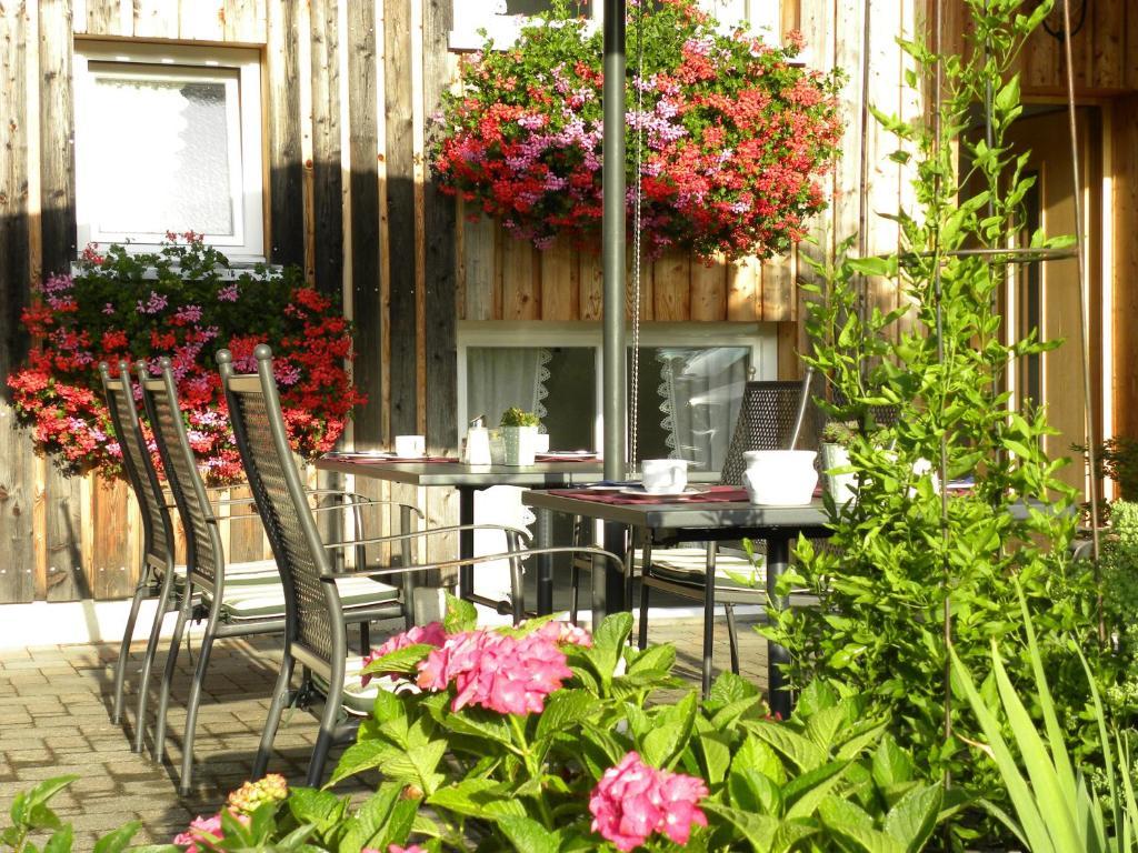 Ferienhaus Bergland Bizau Luaran gambar